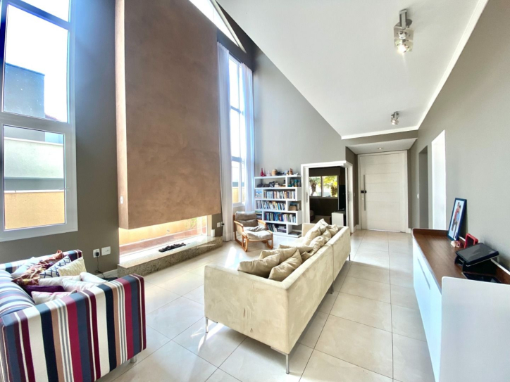 Sobrado, 4 quartos, 370 m² - Foto 2