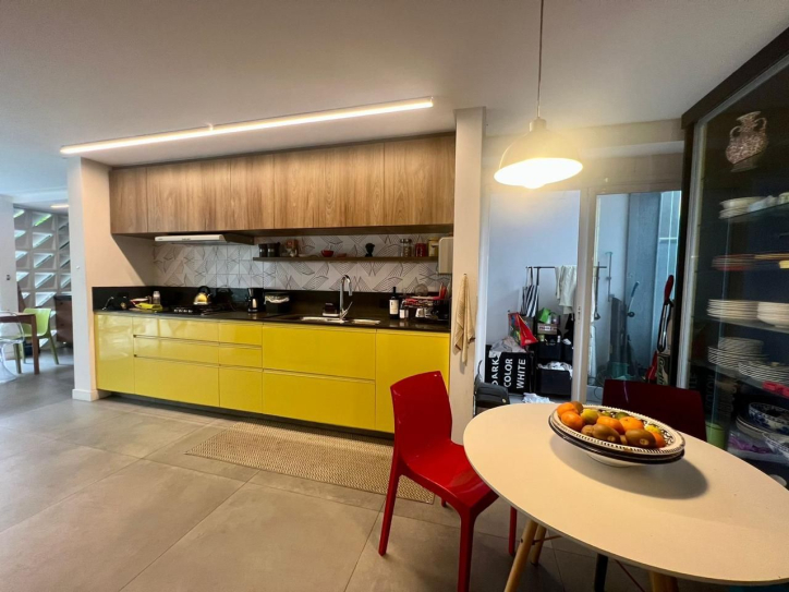 Casa de Condomínio à venda com 3 quartos, 260m² - Foto 9