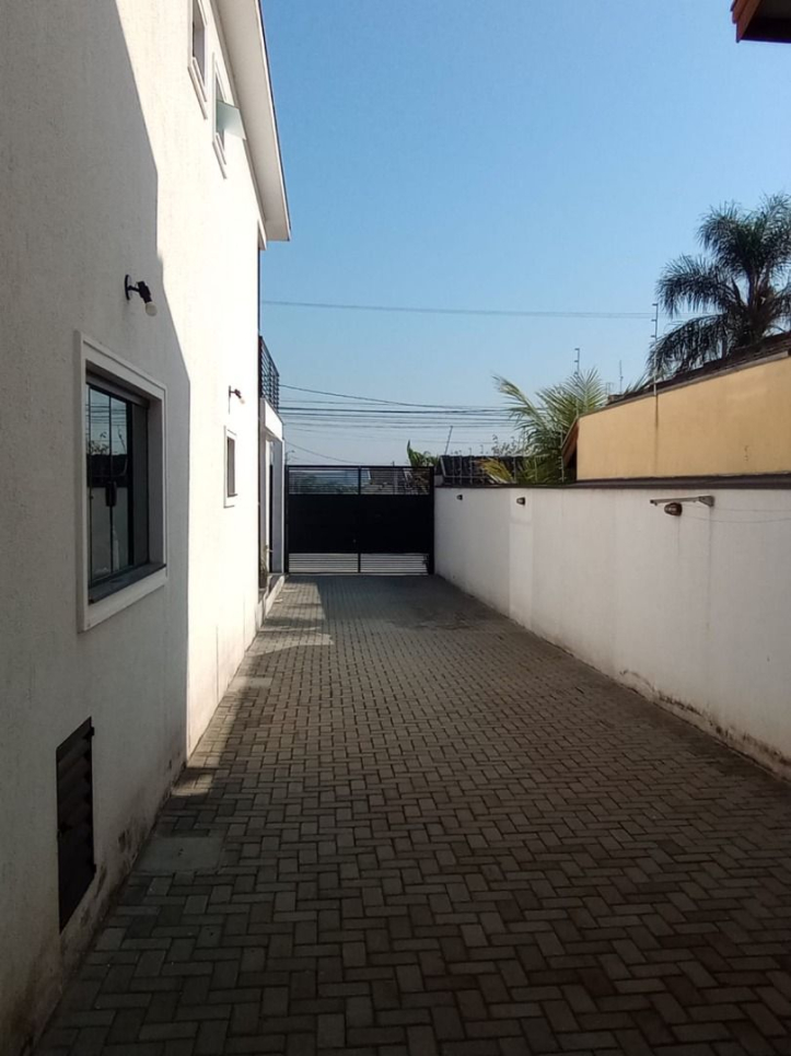 Casa, 3 quartos, 215 m² - Foto 23