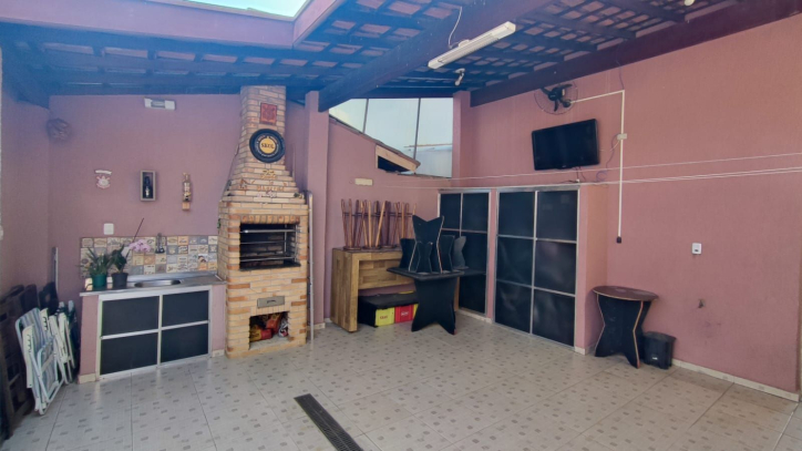 Casa, 3 quartos, 90 m² - Foto 1