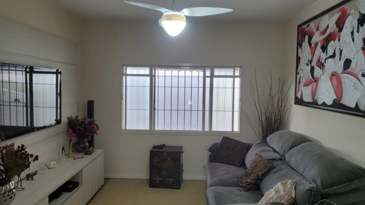 Casa, 4 quartos, 200 m² - Foto 1