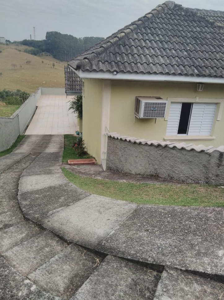 Casa à venda com 4 quartos, 381m² - Foto 11