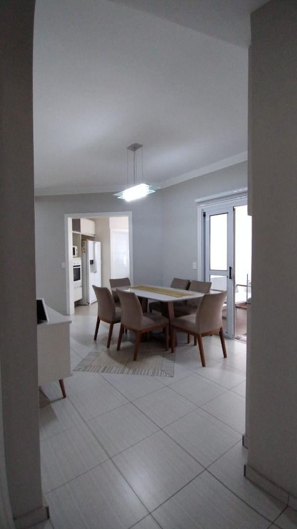 Casa, 3 quartos, 180 m² - Foto 6