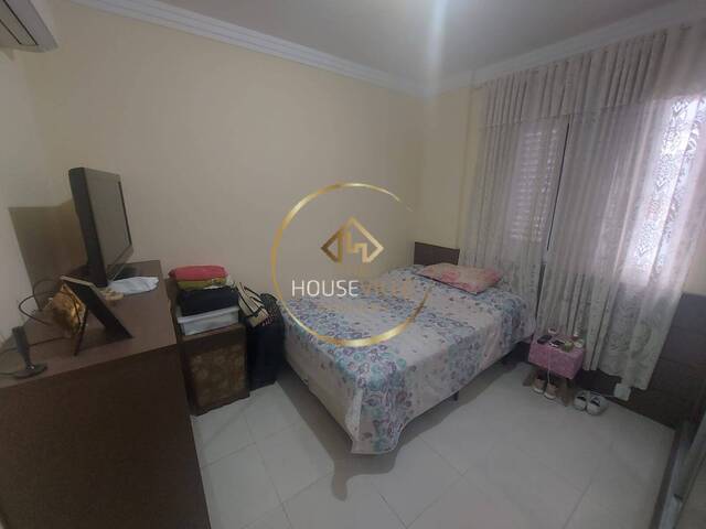 Apartamento para Venda em São José dos Campos - 4