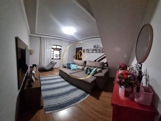 Casa para Venda em São José dos Campos - 4