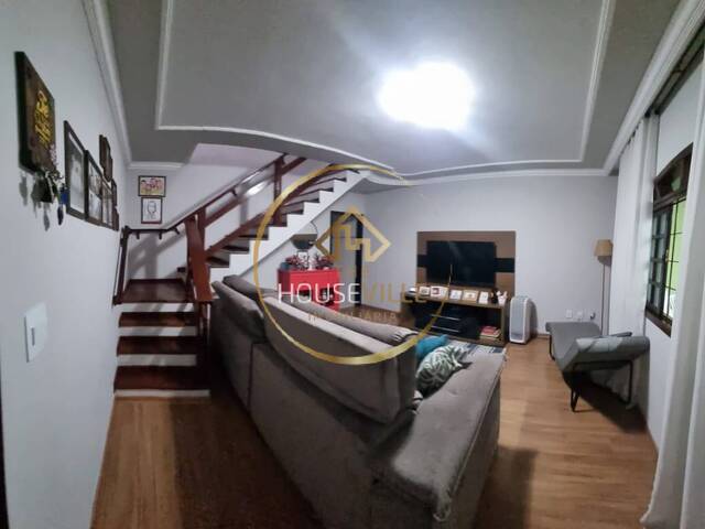 Casa para Venda em São José dos Campos - 3