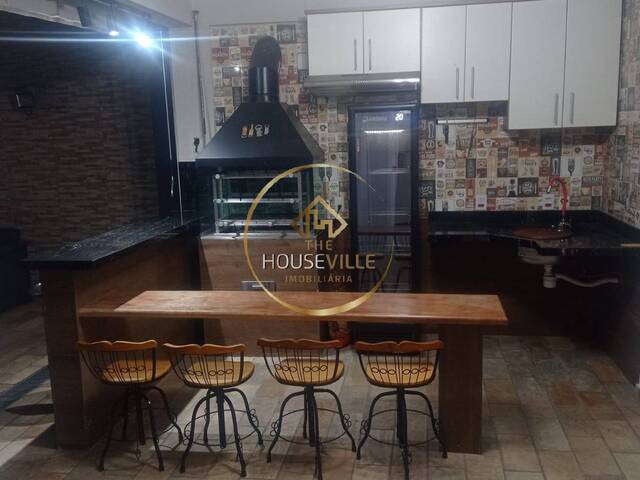 Casa para Venda em São José dos Campos - 4