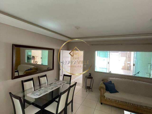 Casa para Venda em São José dos Campos - 3