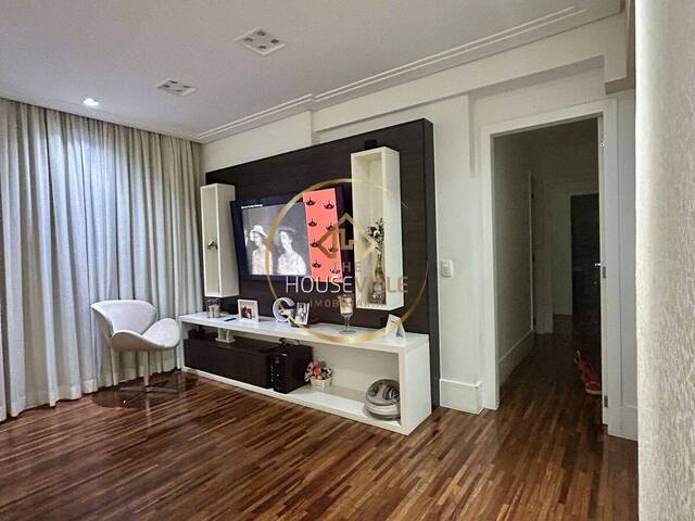Apartamento para Venda em São José dos Campos - 4