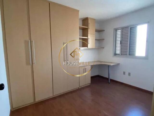 Casa para Venda em São José dos Campos - 3