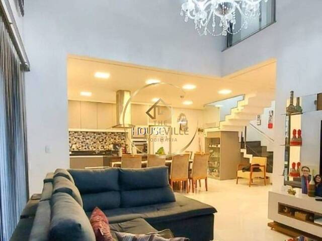 Casa para Venda em São José dos Campos - 2