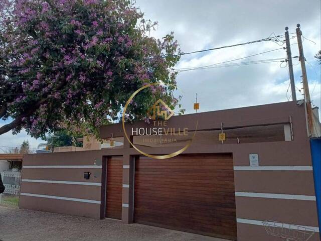 Casa para Venda em São José dos Campos - 4