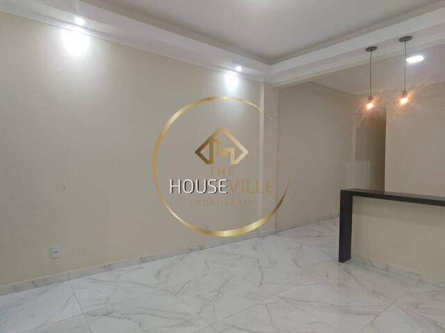 Casa para Venda em São José dos Campos - 2