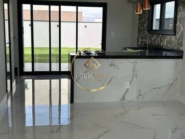 Casa em condomínio para Venda em São José dos Campos - 2