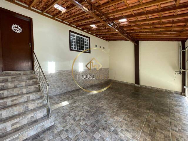 Casa para Venda em São José dos Campos - 2