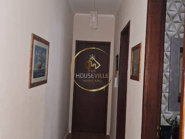 Casa para Venda em São José dos Campos - 4