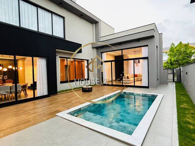 Casa em condomínio para Venda em São José dos Campos - 2