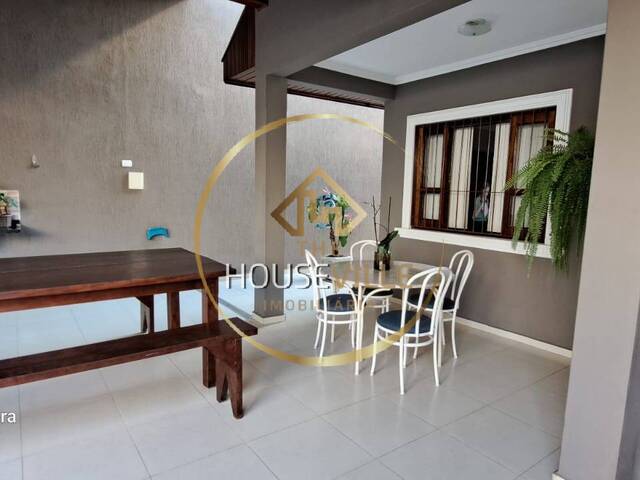 Casa em condomínio para Venda em São José dos Campos - 4