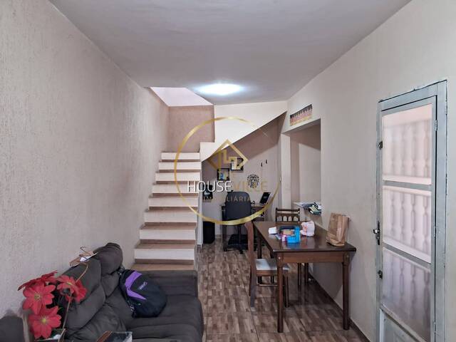 Casa para Venda em São José dos Campos - 2