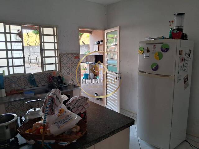 Casa para Venda em São José dos Campos - 5