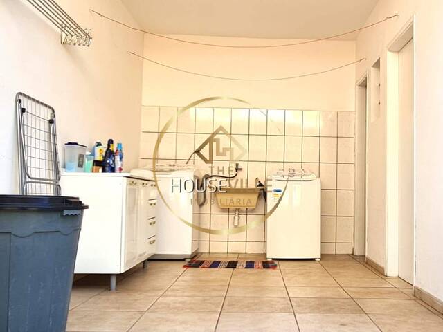 Casa para Venda em São José dos Campos - 5