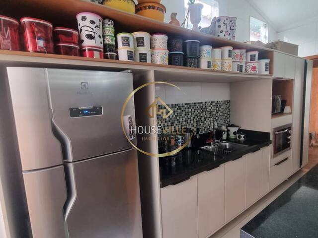 Casa para Venda em São José dos Campos - 4