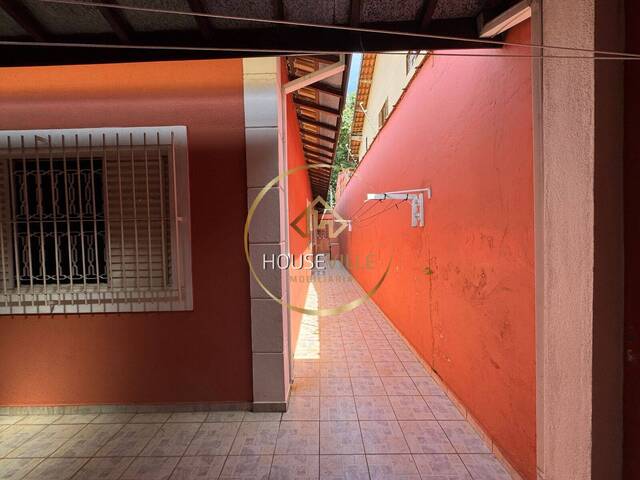 Casa para Venda em São José dos Campos - 5