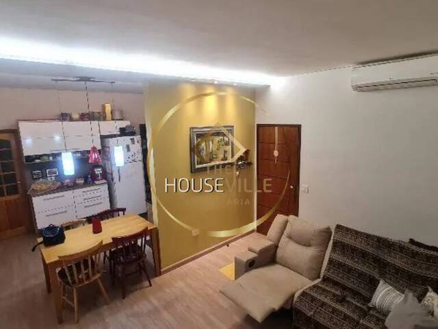 Casa para Venda em São José dos Campos - 2