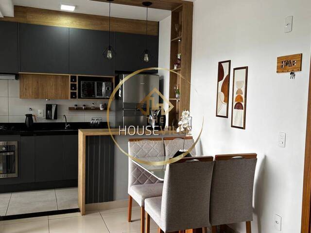 Apartamento para Venda em São José dos Campos - 2