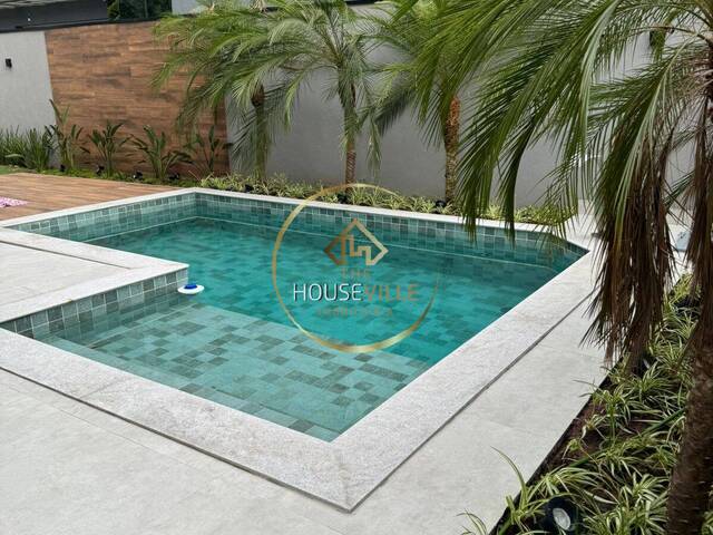 Casa para Venda em São José dos Campos - 4