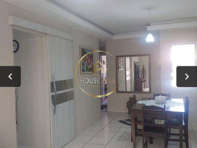 Casa para Venda em São José dos Campos - 5