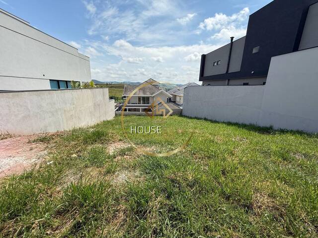 Área para Venda em São José dos Campos - 1
