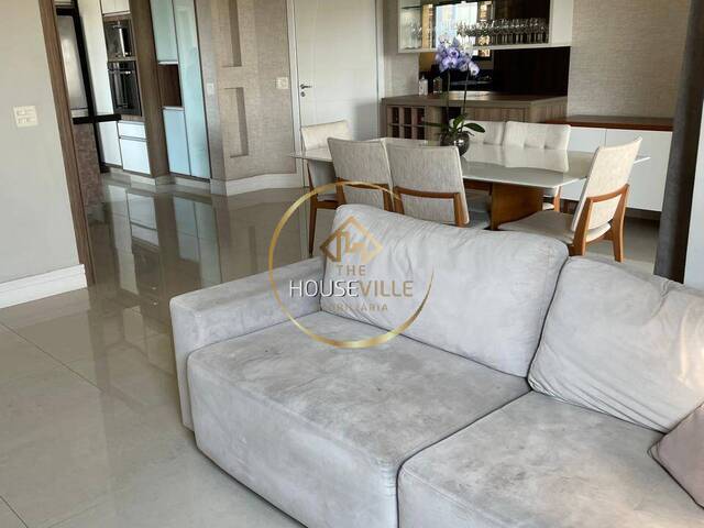 Apartamento para Venda em São José dos Campos - 2