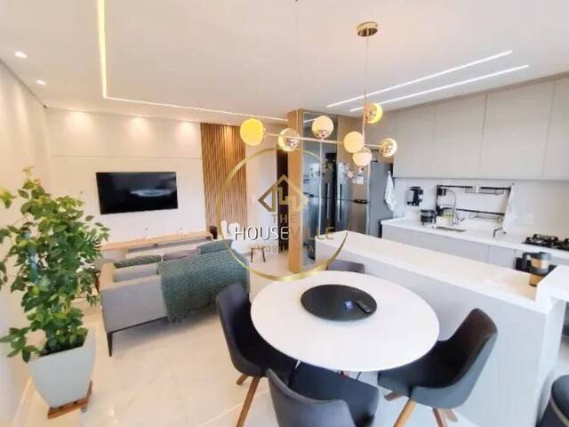 Apartamento para Venda em São José dos Campos - 4