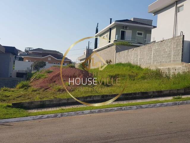 Venda em Condomínio Residencial Mantiqueira - São José dos Campos