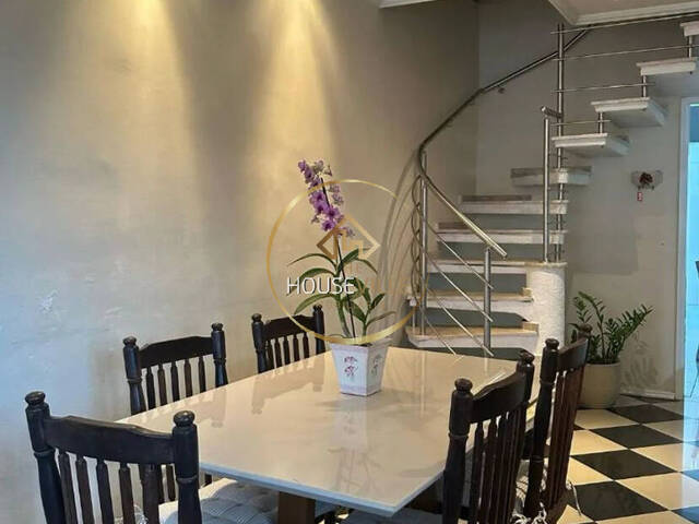 Casa para Venda em São José dos Campos - 2