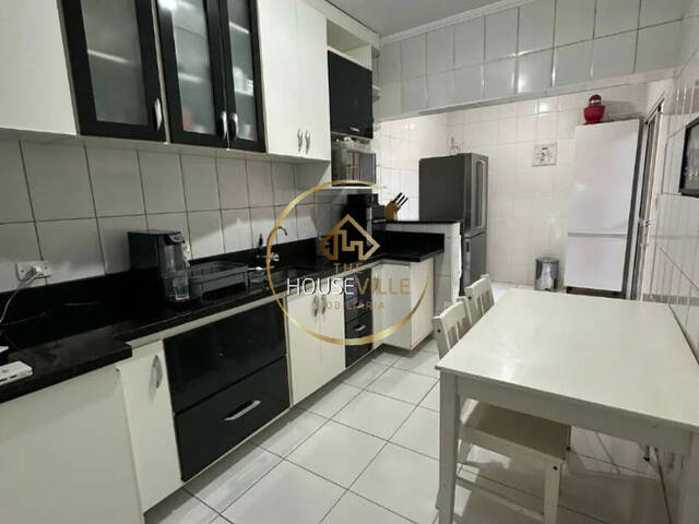Casa para Venda em São José dos Campos - 4