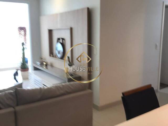 Apartamento para Venda em São José dos Campos - 2
