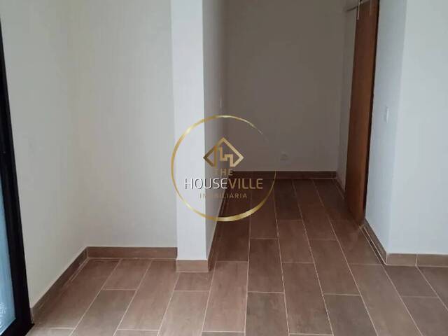 Casa para Venda em São José dos Campos - 5