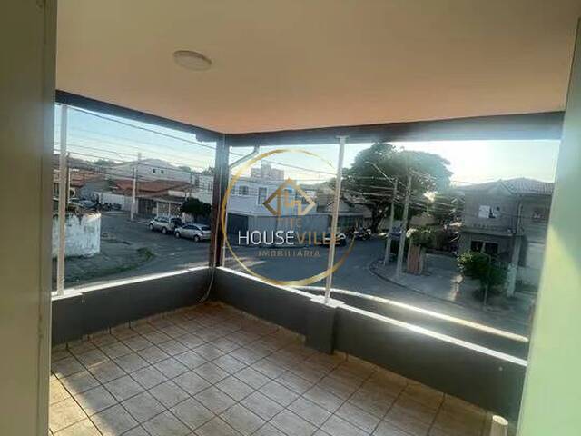 Casa para Venda em São José dos Campos - 4