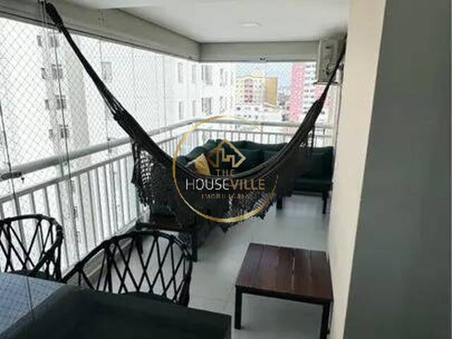 Apartamento para Venda em São José dos Campos - 2