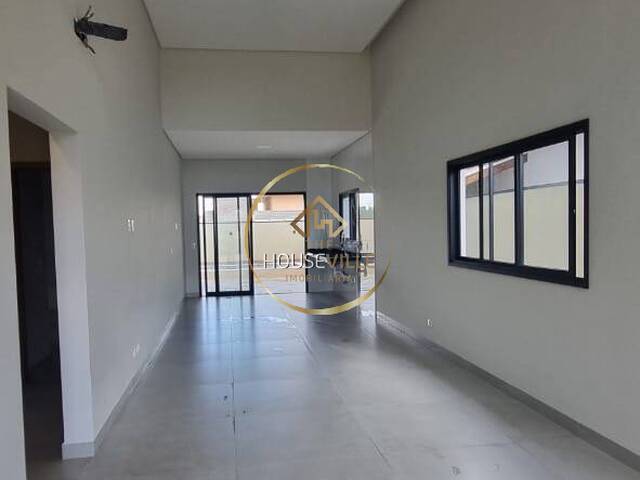 #CA1102 - Casa para Venda em São José dos Campos - SP - 2