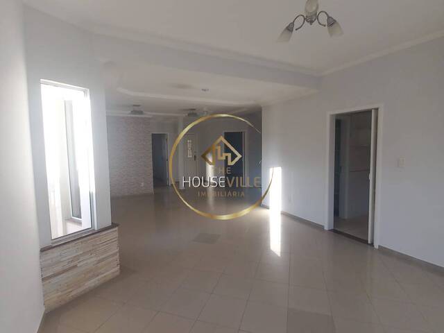 Casa para Venda em São José dos Campos - 5