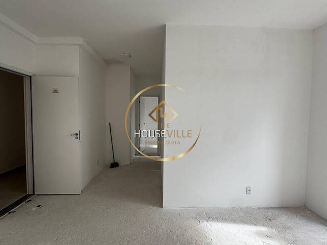 Apartamento para Venda em São José dos Campos - 4