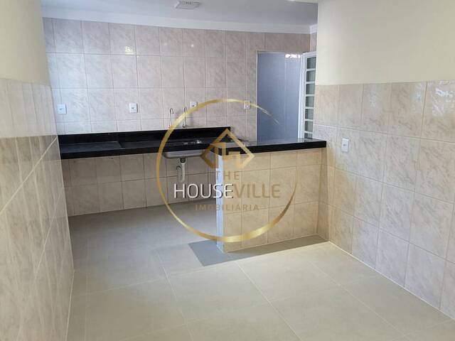 Casa para Venda em São José dos Campos - 4