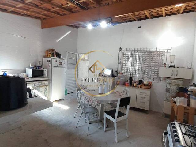 Casa para Venda em São José dos Campos - 5