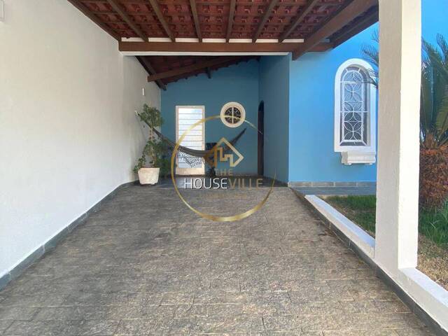 Casa para Venda em São José dos Campos - 3