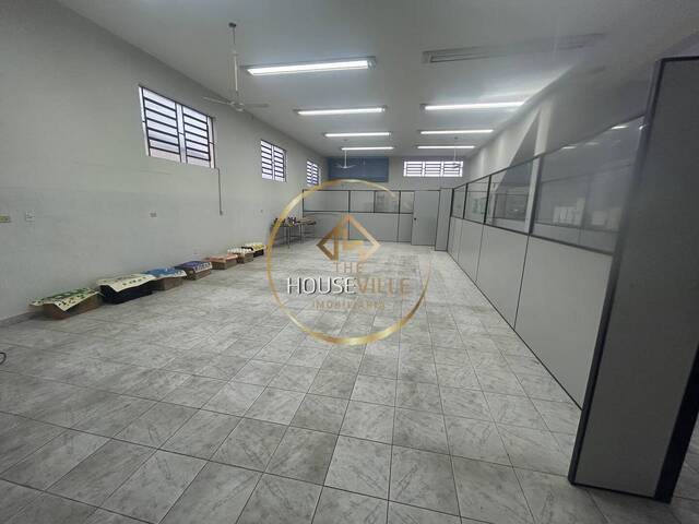 Salão Comercial para Locação em São José dos Campos - 2