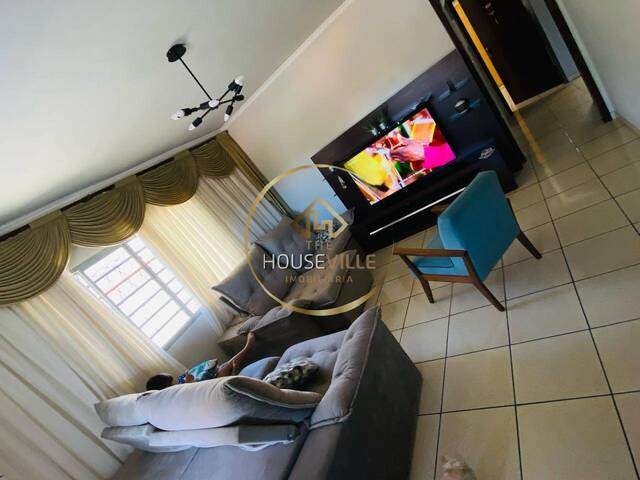 Casa para Venda em São José dos Campos - 3