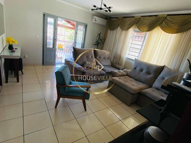 Casa para Venda em São José dos Campos - 5